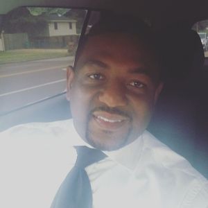 Meet your Posher, Leo